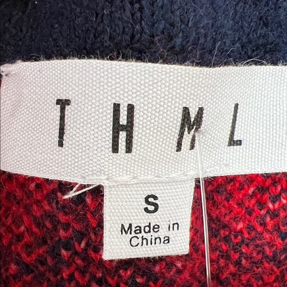 THML Veronica Bow Pattern V-Neck Sweater Vest Navy and Red NWT Size S - Picture 3 of 15